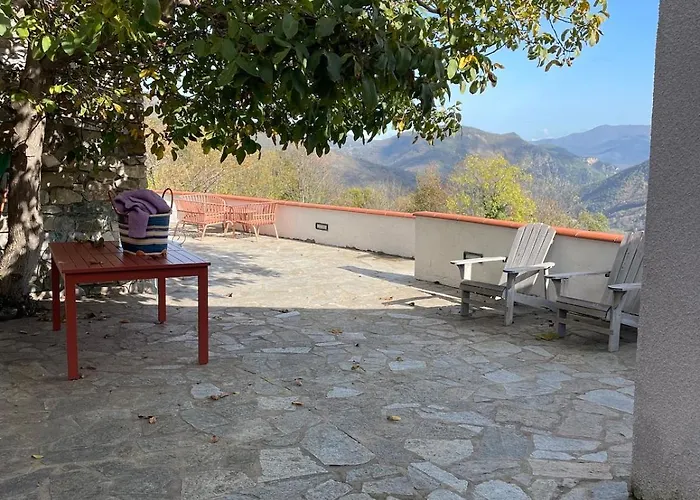 Total Peace And Quiet On The Of The Mountain, Сasa de vacaciones